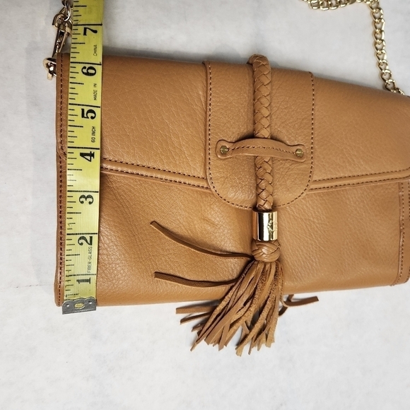 Clutch Handbag removable shoulder strap tassel Leather Tan Gold color C WONDER - Picture 10 of 13